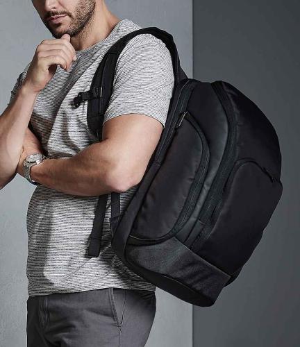 Quadra Pro-Tech Charge Backpack - BLK - ONE
